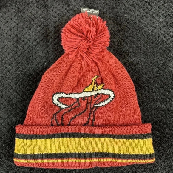 MIAMI HEAT NBA ADIDAS MULTI TEAM COLORS POM CUFFED SPORTS KNIT BEANIE OSFM NWT - Picture 12 of 15